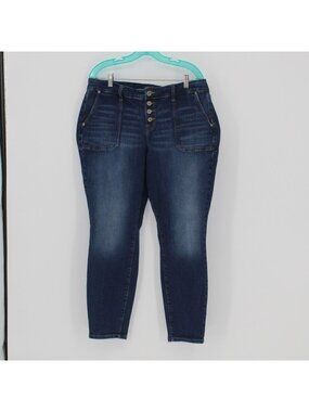 23 Torrid Mid-Rise Skinny Jeans Size 18 R Vintage Stretch Denim